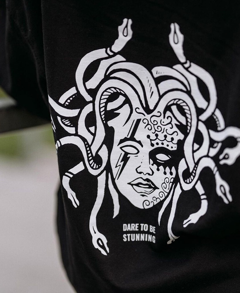 Stunning | Batiq Tee