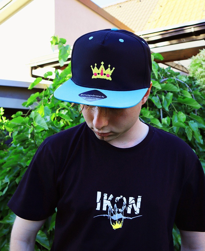 Snapback Ikon