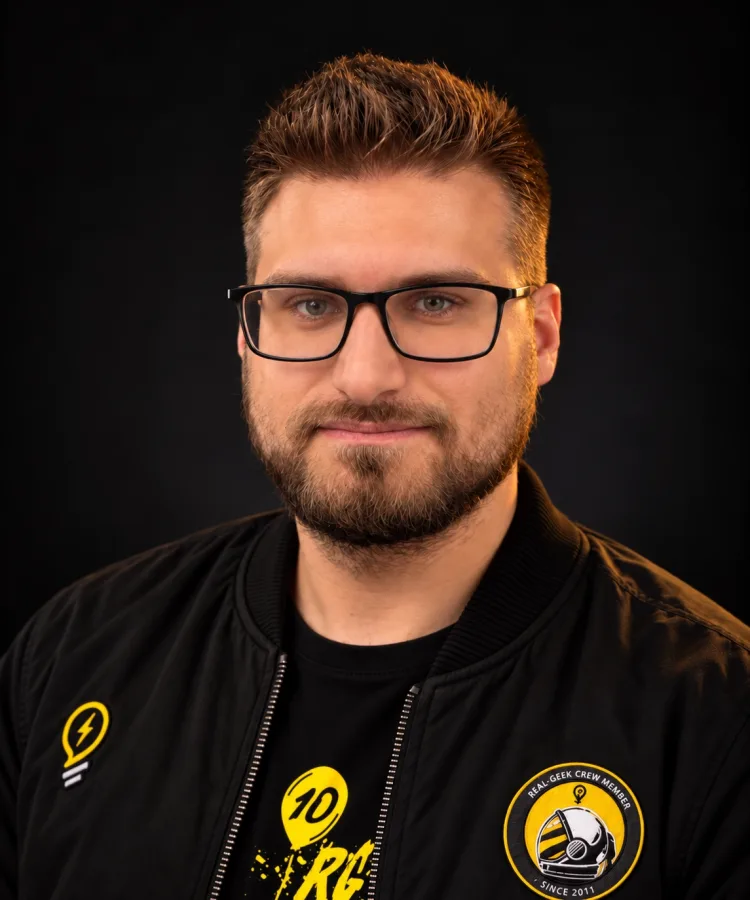 Dominik Houštecký